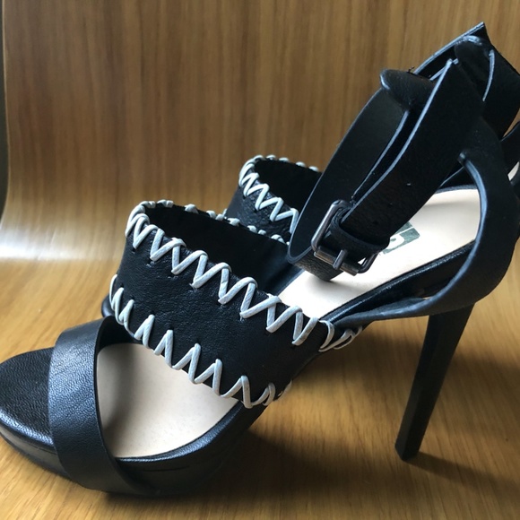 Joe's Jeans Black Riana Leather Platform Sandals - Picture 2 of 4
